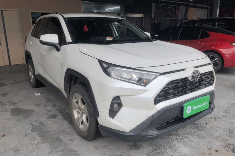 Used Toyota RAV4 2024 2.0L CVT Two-Wheel Drive Urban Edition Front Right 45 Deg