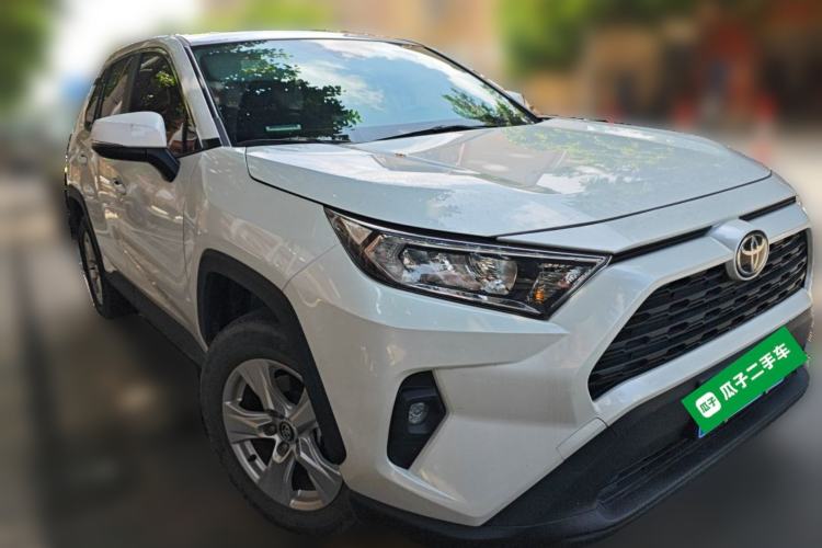 Used Toyota RAV4 2024 2.0L CVT Two-Wheel Drive Urban Edition Front Right 45 Deg