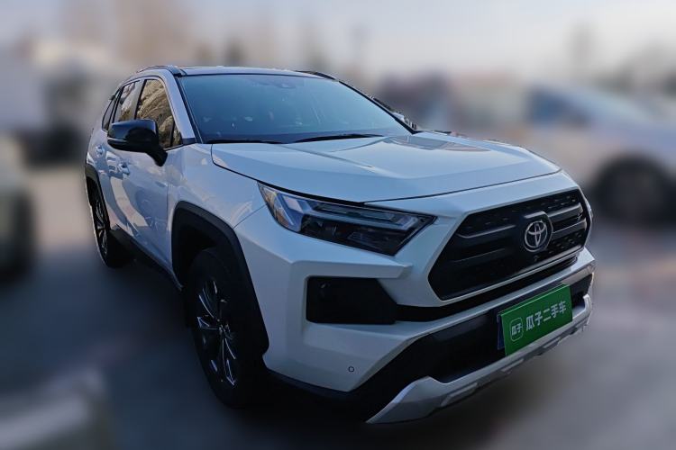 Used Toyota RAV4 2024 2.0L CVT 4x4 Explorer Plus Edition Front Right 45 Deg