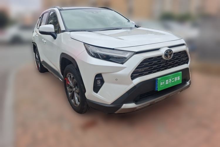 Used Toyota RAV4 2024 2.0L CVT Two-Wheel Drive Fashion Plus Edition Front Right 45 Deg