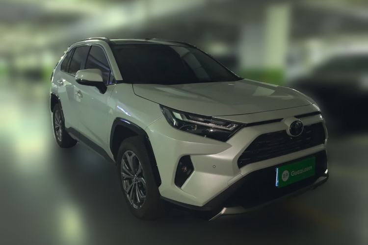 Used Toyota RAV4 2024 2.0L CVT Two-Wheel Drive Fashion Plus Edition Front Right 45 Deg