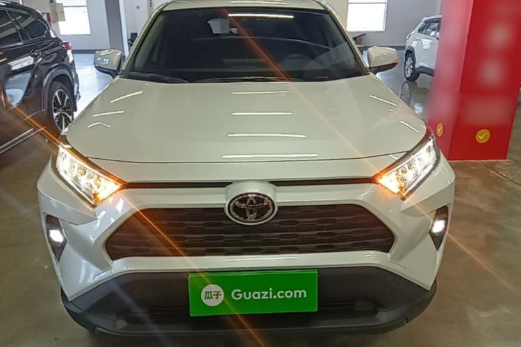 Used Toyota RAV4 2024 2.0L CVT Two-Wheel Drive Urban Edition Front