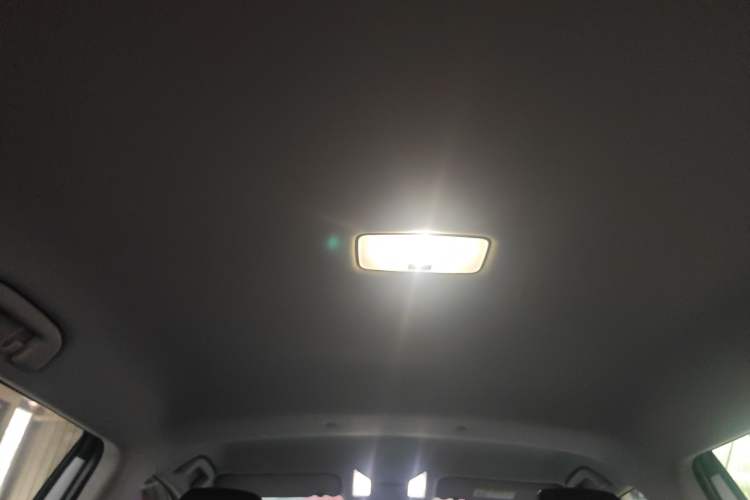 Used Toyota RAV4 2024 2.0L CVT Two-Wheel Drive Urban Edition Headliner