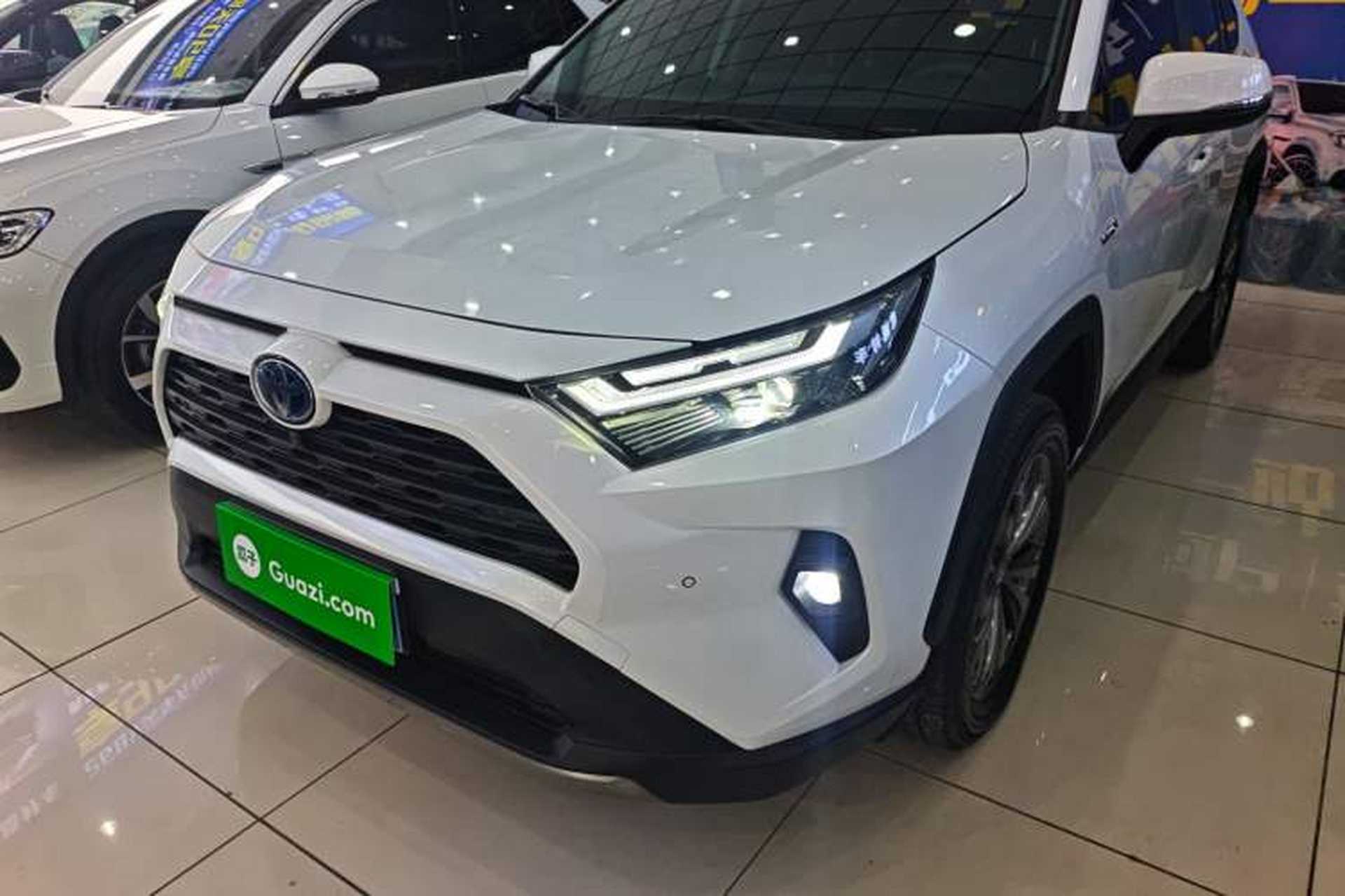Used Toyota RAV4 2024 Dual-Motor 2.5L E-CVT Two-Wheel Drive Elite Plus Edition Left Front Headlight