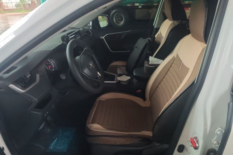 Used Toyota RAV4 2024 2.0L CVT Two-Wheel Drive Urban Edition Left Front Seat