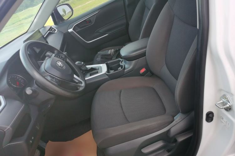 Used Toyota RAV4 2024 2.0L CVT Two-Wheel Drive Urban Edition Left Front Seat