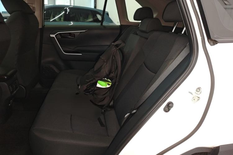 Used Toyota RAV4 2024 2.0L CVT Two-Wheel Drive Urban Edition Left Rear Seat