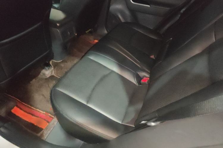 Used Toyota RAV4 2024 2.0L CVT Two-Wheel Drive Urban Edition Left Rear Seat