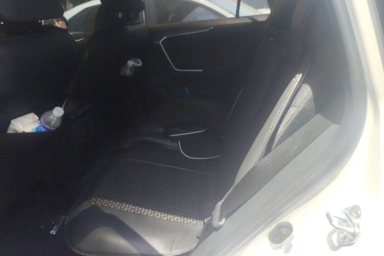 Used Toyota RAV4 2024 2.0L CVT Two-Wheel Drive Urban Edition Left Rear Seat