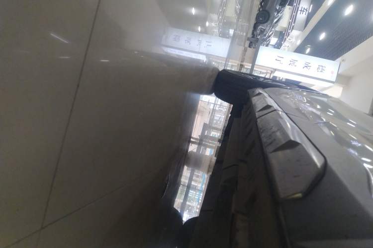 Used Toyota RAV4 2024 2.0L CVT Two-Wheel Drive Fashion Plus Edition Left Side Sill