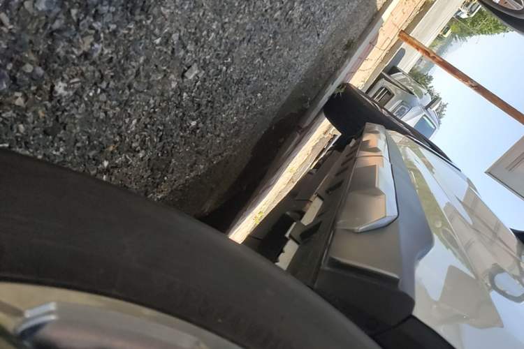 Used Toyota RAV4 2024 2.0L CVT Two-Wheel Drive Fashion Plus Edition Left Side Sill