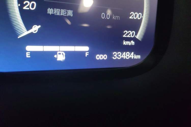 Used Toyota RAV4 2024 2.0L CVT Two-Wheel Drive Fashion Plus Edition Odometer Close Up