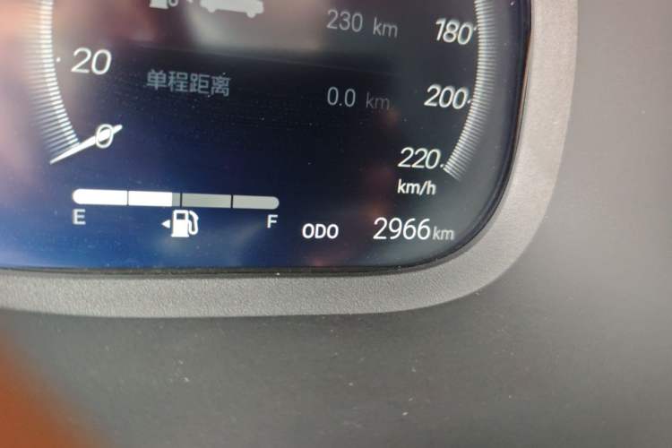 Used Toyota RAV4 2024 2.0L CVT Two-Wheel Drive Fashion Plus Edition Odometer Close Up