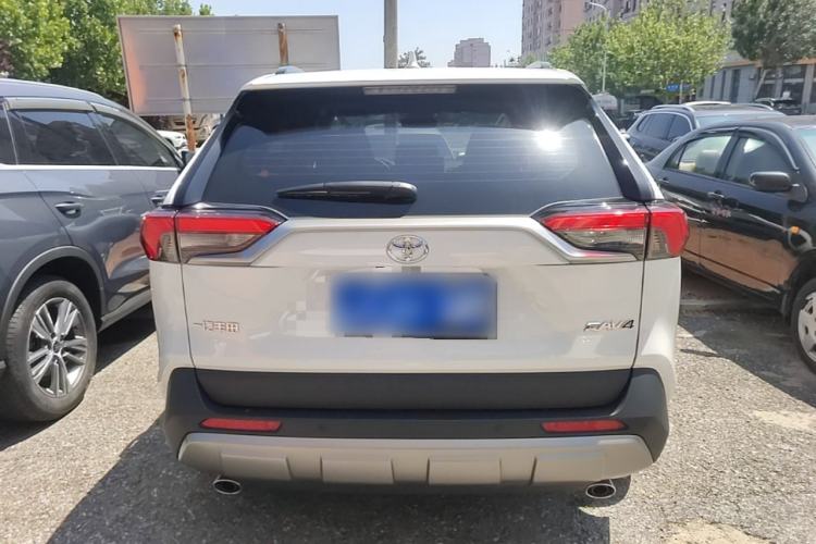Used Toyota RAV4 2024 2.0L CVT Two-Wheel Drive Fashion Plus Edition Rear