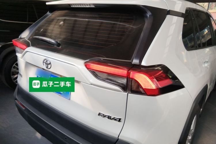 Used Toyota RAV4 2024 2.0L CVT Two-Wheel Drive Urban Edition Rear