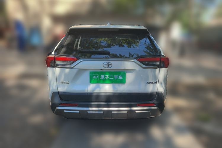 Used Toyota RAV4 2024 2.0L CVT Two-Wheel Drive Fashion Plus Edition Rear