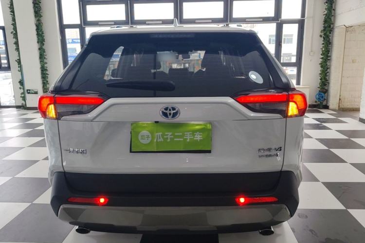 Used Toyota RAV4 2024 Dual-Motor 2.5L E-CVT Two-Wheel Drive Elite Plus Edition Rear