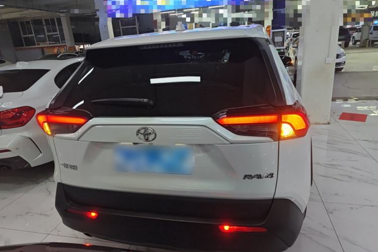 Used Toyota RAV4 2024 2.0L CVT Two-Wheel Drive Urban Edition Rear