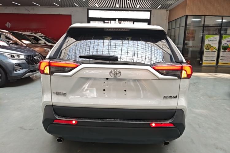 Used Toyota RAV4 2024 2.0L CVT Two-Wheel Drive Urban Edition Rear