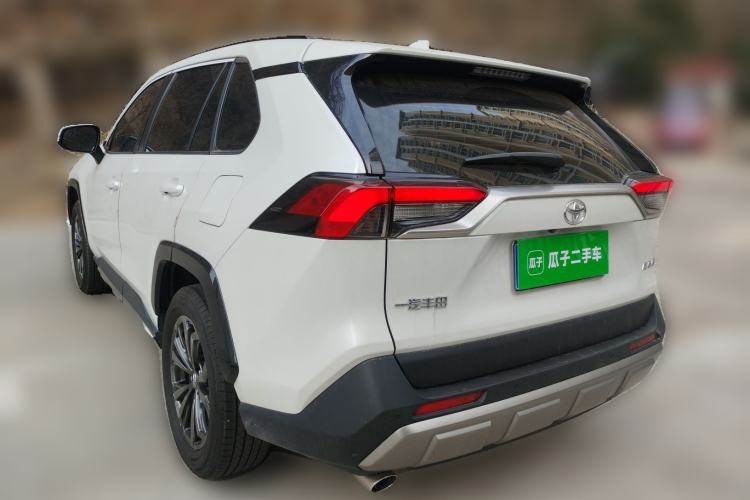 Used Toyota RAV4 2024 2.0L CVT Two-Wheel Drive Fashion Plus Edition Rear Left 45 Deg