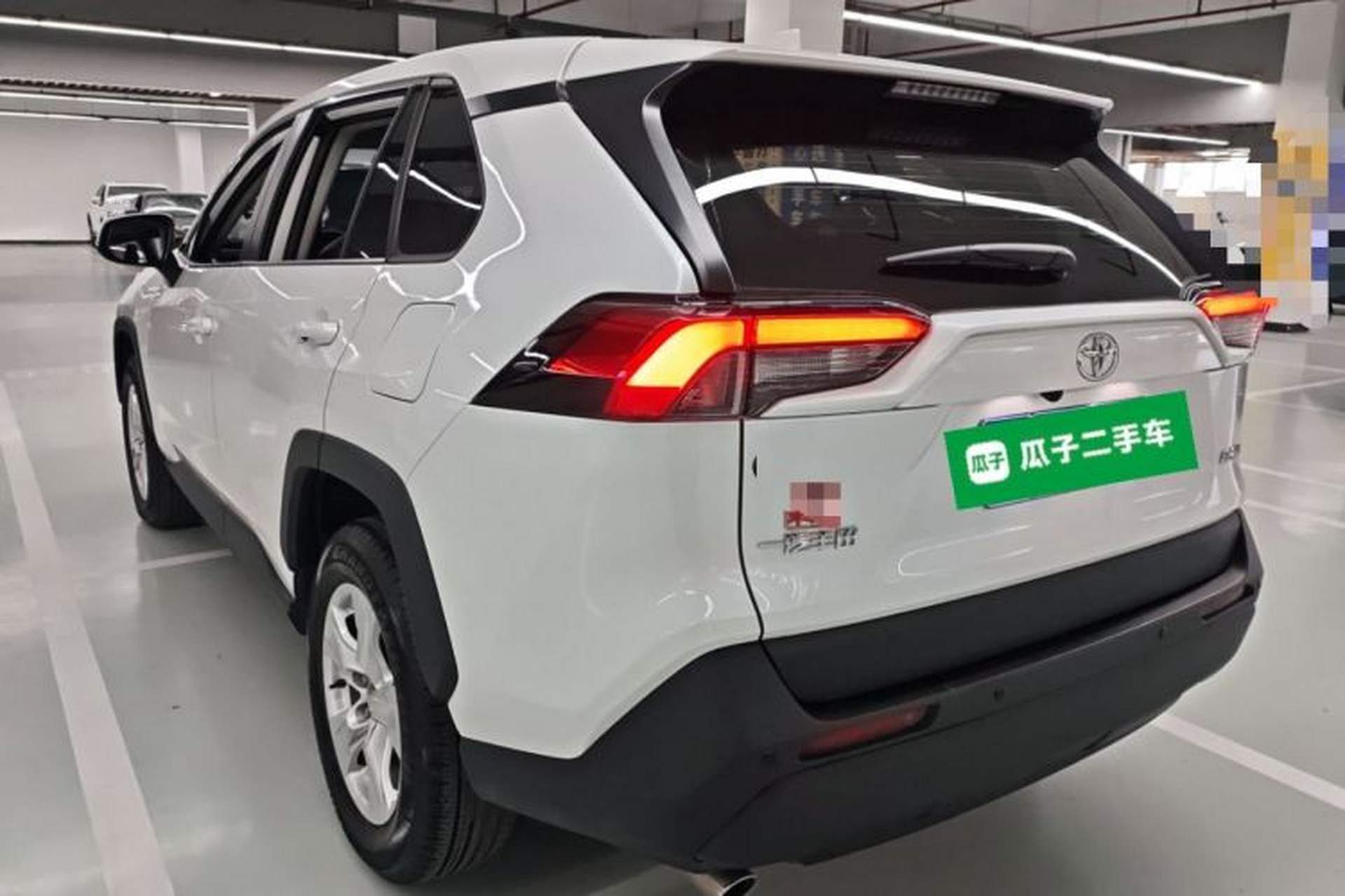 Used Toyota RAV4 2024 2.0L CVT Two-Wheel Drive Urban Edition Rear Left 45 Deg