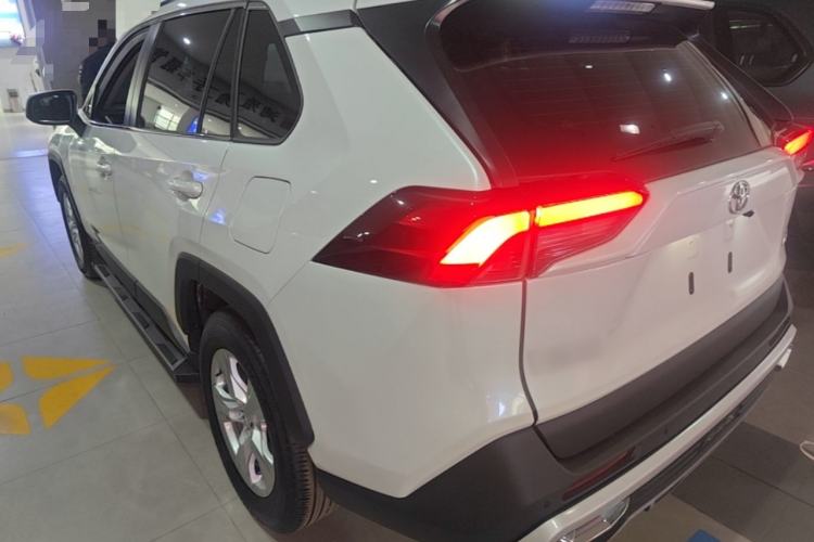 Used Toyota RAV4 2024 2.0L CVT Two-Wheel Drive Urban Edition Rear Left 45 Deg
