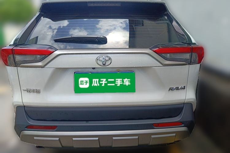 Used Toyota RAV4 2024 2.0L CVT Two-Wheel Drive Fashion Plus Edition Rear