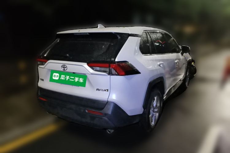 Used Toyota RAV4 2024 2.0L CVT Two-Wheel Drive Urban Edition Rear Right 45 Deg