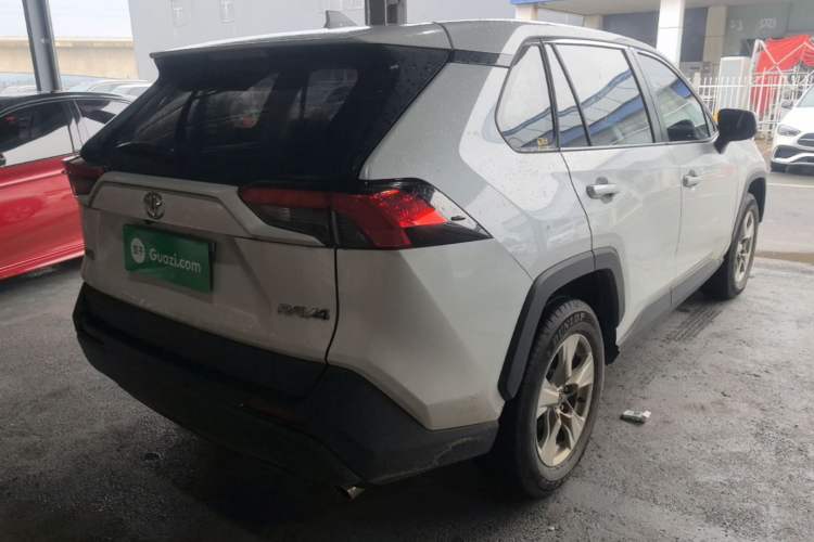 Used Toyota RAV4 2024 2.0L CVT Two-Wheel Drive Urban Edition Rear Right 45 Deg