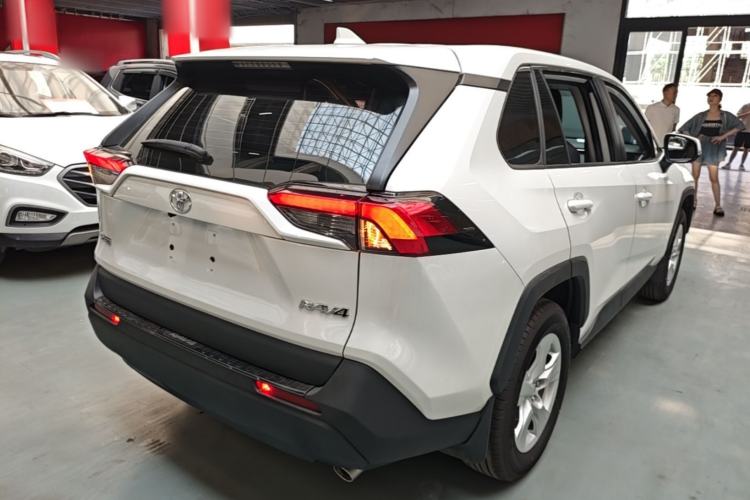 Used Toyota RAV4 2024 2.0L CVT Two-Wheel Drive Urban Edition Rear Right 45 Deg
