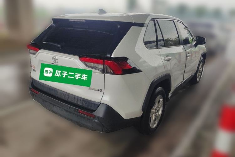 Used Toyota RAV4 2024 2.0L CVT Two-Wheel Drive Urban Edition Rear Right 45 Deg