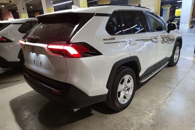 Used Toyota RAV4 2024 2.0L CVT Two-Wheel Drive Urban Edition Rear Right 45 Deg