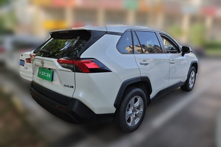 Used Toyota RAV4 2024 2.0L CVT Two-Wheel Drive Urban Edition Rear Right 45 Deg