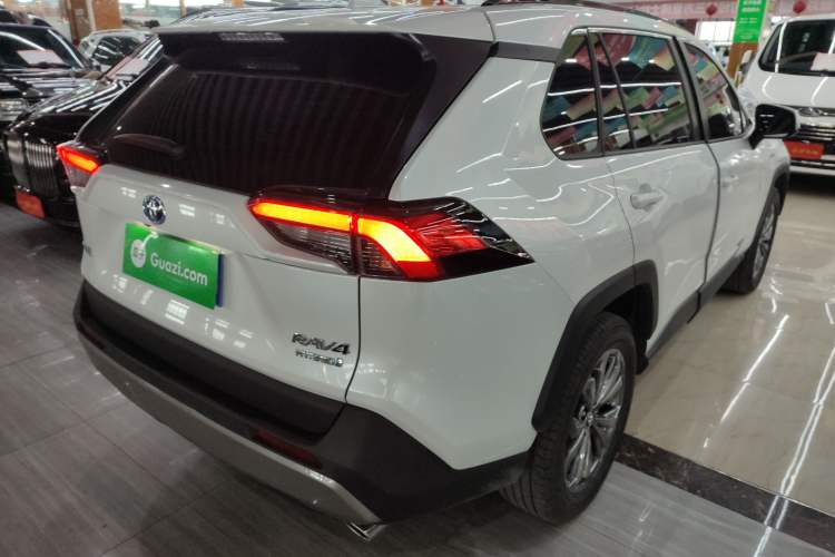 Used Toyota RAV4 2024 Dual-Motor 2.5L E-CVT Two-Wheel Drive Elite Plus Edition Rear Right 45 Deg
