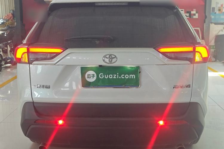 Used Toyota RAV4 2024 2.0L CVT Two-Wheel Drive Urban Edition Rear