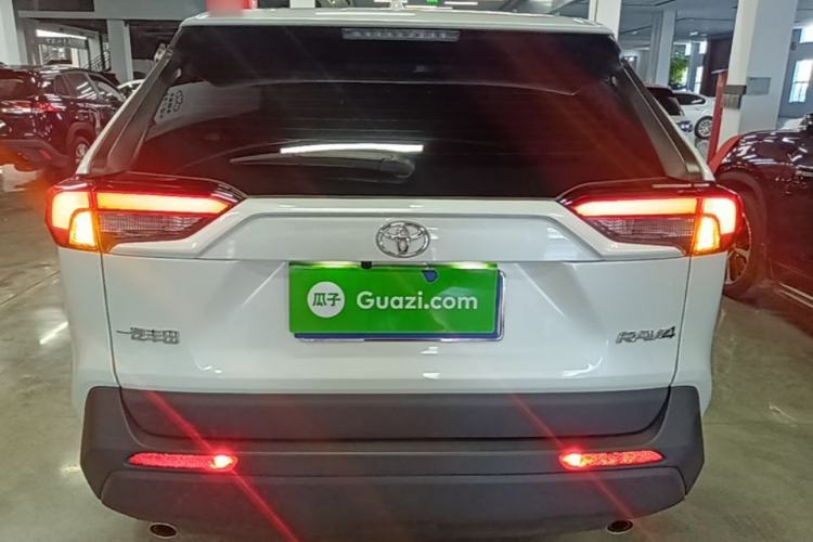 Used Toyota RAV4 2024 2.0L CVT Two-Wheel Drive Urban Edition Rear