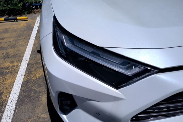 Used Toyota RAV4 2024 2.0L CVT Two-Wheel Drive Fashion Plus Edition Right Front Headlight