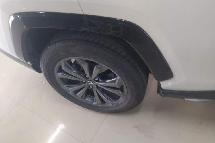 Used Toyota RAV4 2024 2.0L CVT Two-Wheel Drive Fashion Plus Edition Right Rear Wheel Hub