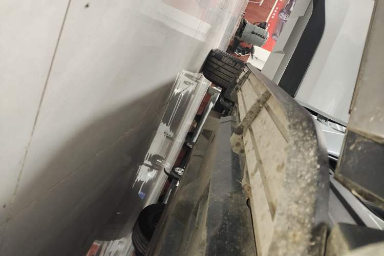 Used Toyota RAV4 2024 2.0L CVT Two-Wheel Drive Fashion Plus Edition Right Side Sill