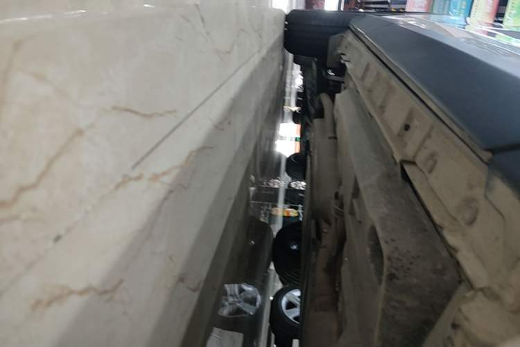 Used Toyota RAV4 2024 Dual-Motor 2.5L E-CVT Two-Wheel Drive Elite Plus Edition Right Side Sill