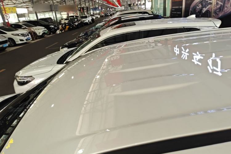 Used Toyota RAV4 2024 2.0L CVT Two-Wheel Drive Urban Edition Roof