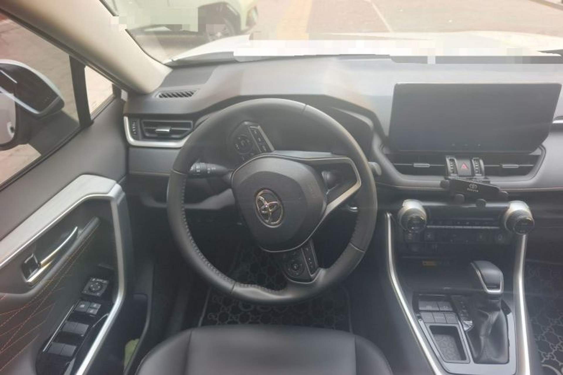 Used Toyota RAV4 2024 2.0L CVT Two-Wheel Drive Fashion Plus Edition Steering Wheel