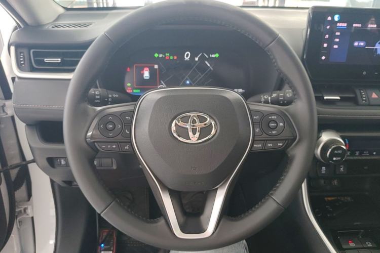 Used Toyota RAV4 2024 Dual-Motor 2.5L E-CVT Two-Wheel Drive Elite Plus Edition Steering Wheel