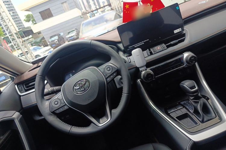 Used Toyota RAV4 2024 2.0L CVT Two-Wheel Drive Fashion Plus Edition Steering Wheel