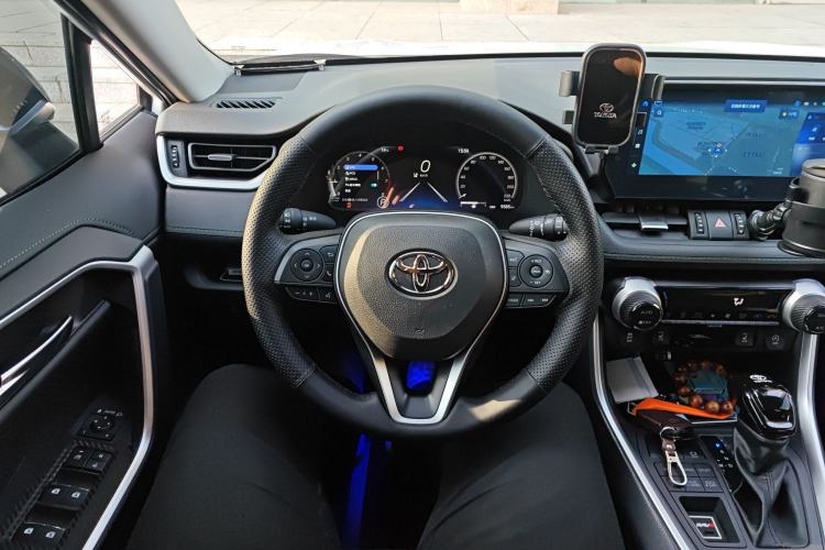 Used Toyota RAV4 2024 2.0L CVT 4x4 Explorer Plus Edition Steering Wheel