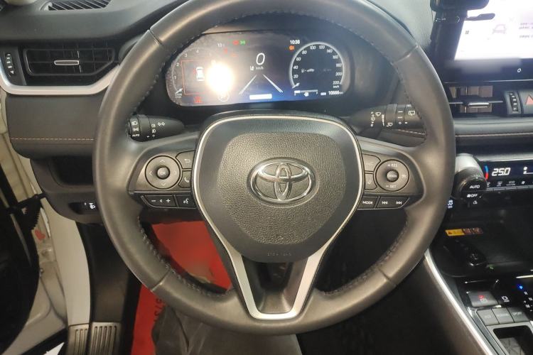 Used Toyota RAV4 2024 2.0L CVT Two-Wheel Drive Fashion Plus Edition Steering Wheel