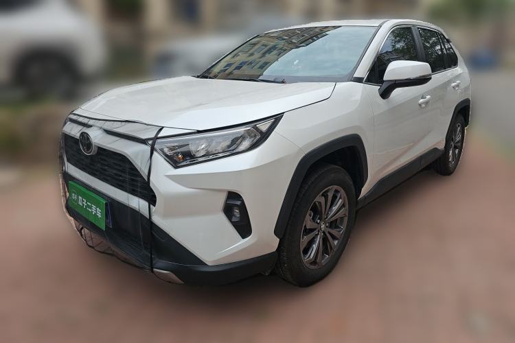 Used Toyota RAV4 2024 2.0L CVT Two-Wheel Drive Fashion Edition Guazi used car, China used car export, Used car for sale, Used cars, Cheapest cars for sale