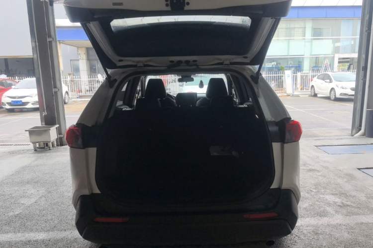 Used Toyota RAV4 2024 2.0L CVT Two-Wheel Drive Urban Edition Trunk
