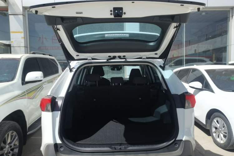 Used Toyota RAV4 2024 2.0L CVT Two-Wheel Drive Urban Edition Trunk