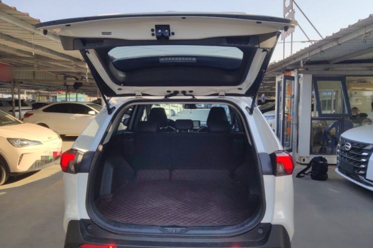 Used Toyota RAV4 2024 2.0L CVT Two-Wheel Drive Urban Edition Trunk